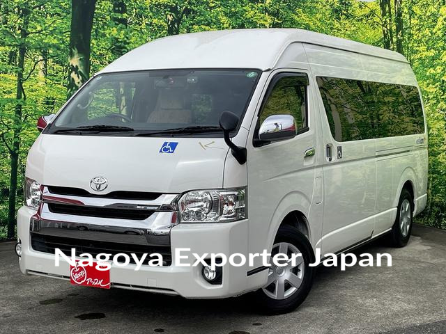 TOYOTA HIACE VAN