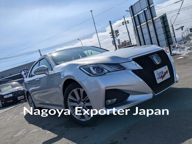 TOYOTA CROWN HYBRID