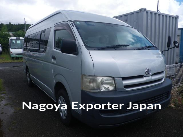TOYOTA HIACE COMMUTER