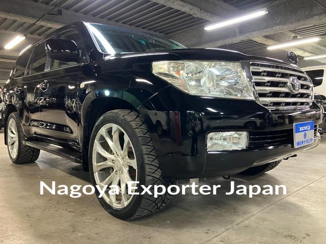 TOYOTA LAND CRUISER