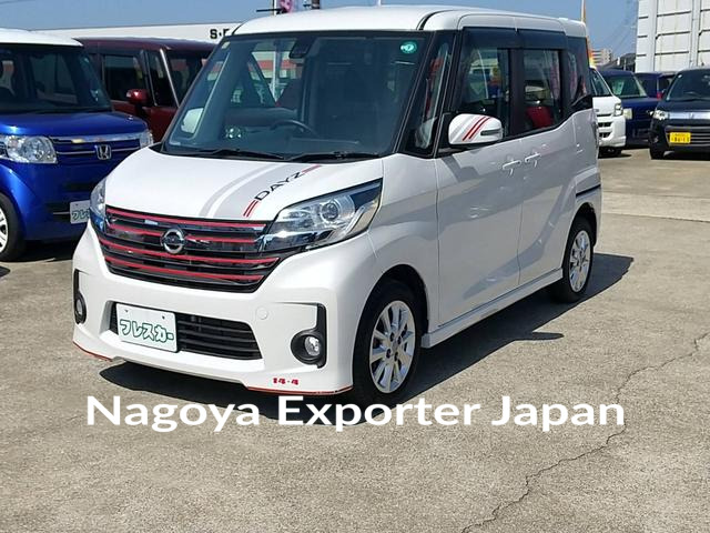 NISSAN DAYZ ROOX