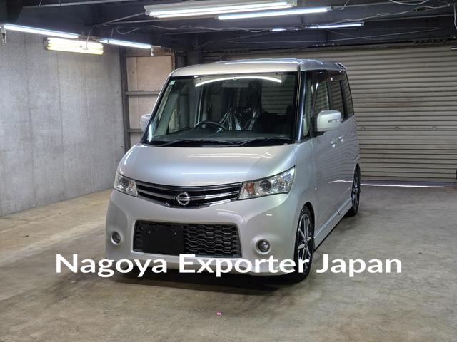 NISSAN ROOX