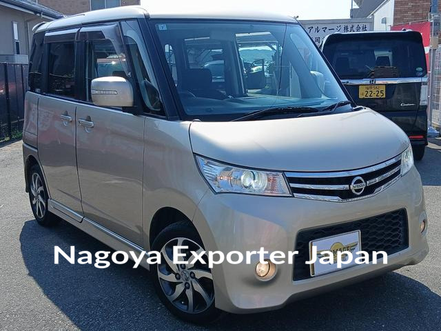 NISSAN ROOX
