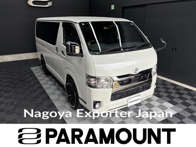TOYOTA HIACE VAN